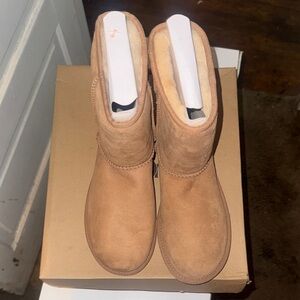 UGG Classic Tan Winter Boots